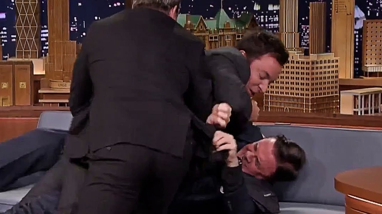 VEZES EM QUE FAMOSOS TIVEREM 0 PACIÊNCIA PARA A FALTA DE RESPEITO