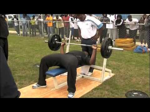 2011 NFL Draft Prospect Jordan Miller - DL - Bench Press