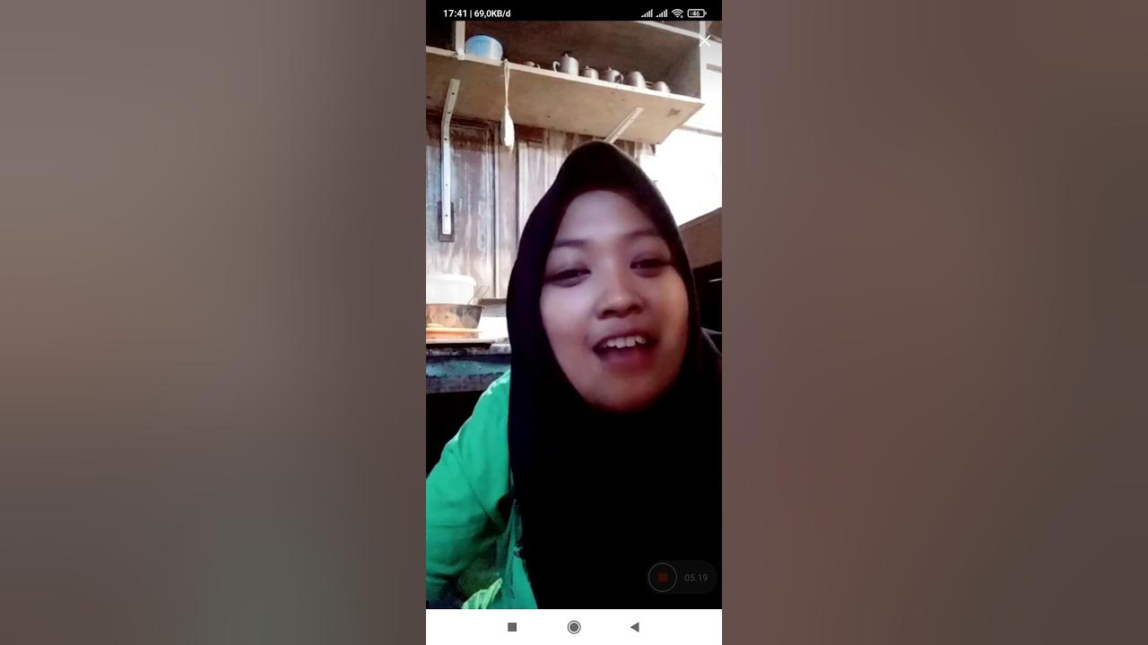 Hijab merokok - YouTube