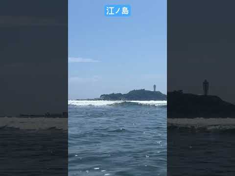 誰かが落とした麦わら帽子が波にさらわれて夏が終わる