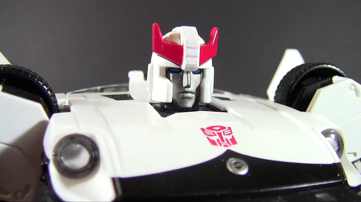 Masterpiece Prowl (Random Review)