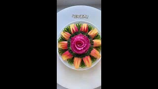 Thumbnail for Top Chefs Teach You How to Use a Flower Roll to Make an Atmospheric Water Platter#topchef #plate