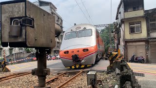 8109次 雙機試運轉 暖暖站南通過