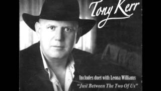 Tony Kerr  Silver Wings chords