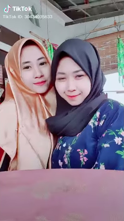 Rika Shadiqah dan Nazwa Pakai Hijab Bikin Hati Adem