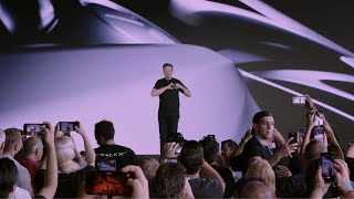Elon Musk surprises Tesla shareholders - SHOCKING (Ep. 730)