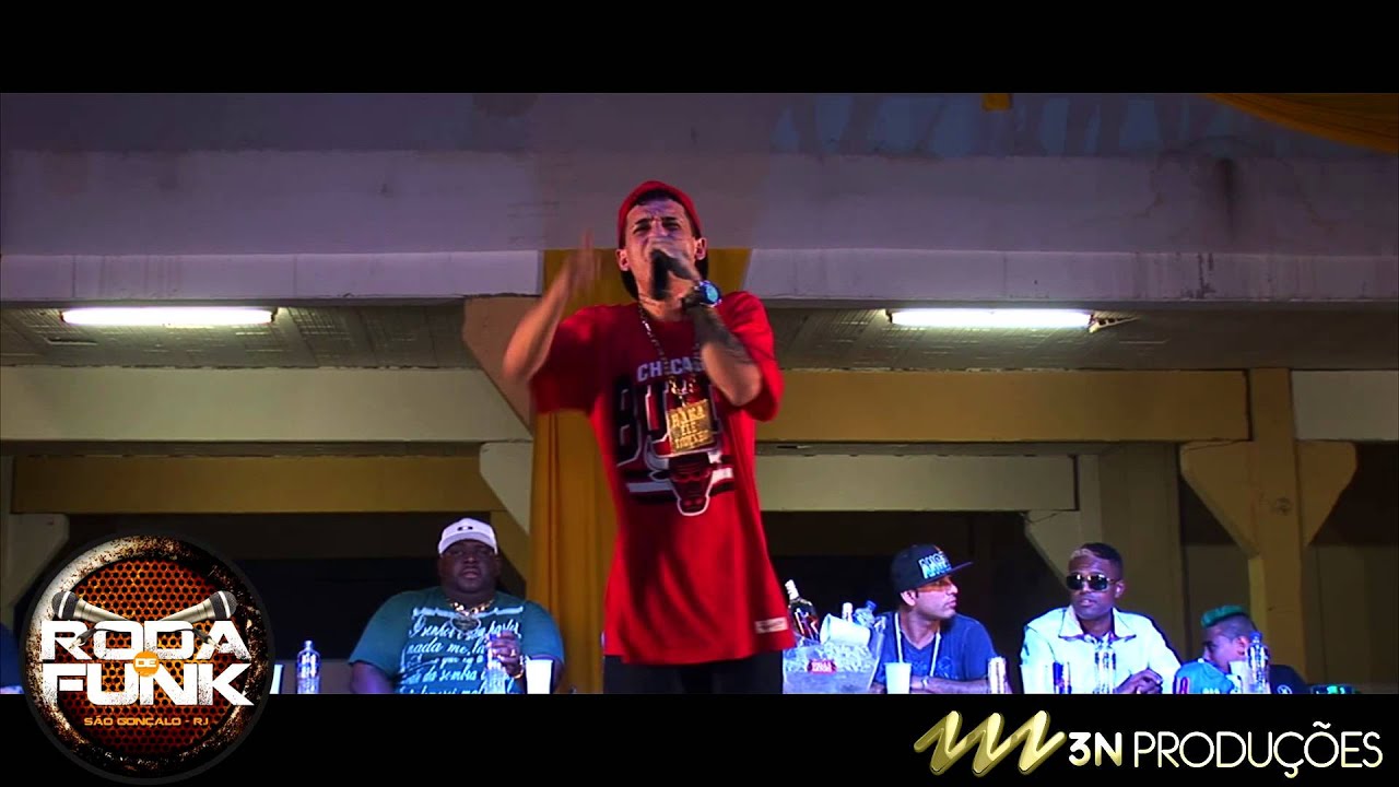 MC Felipinho - Feat. MC Matheus :: Ao vivo na Roda de Funk de Porto Alegre (RS) ::