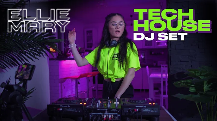 Tech House In The Kitchen