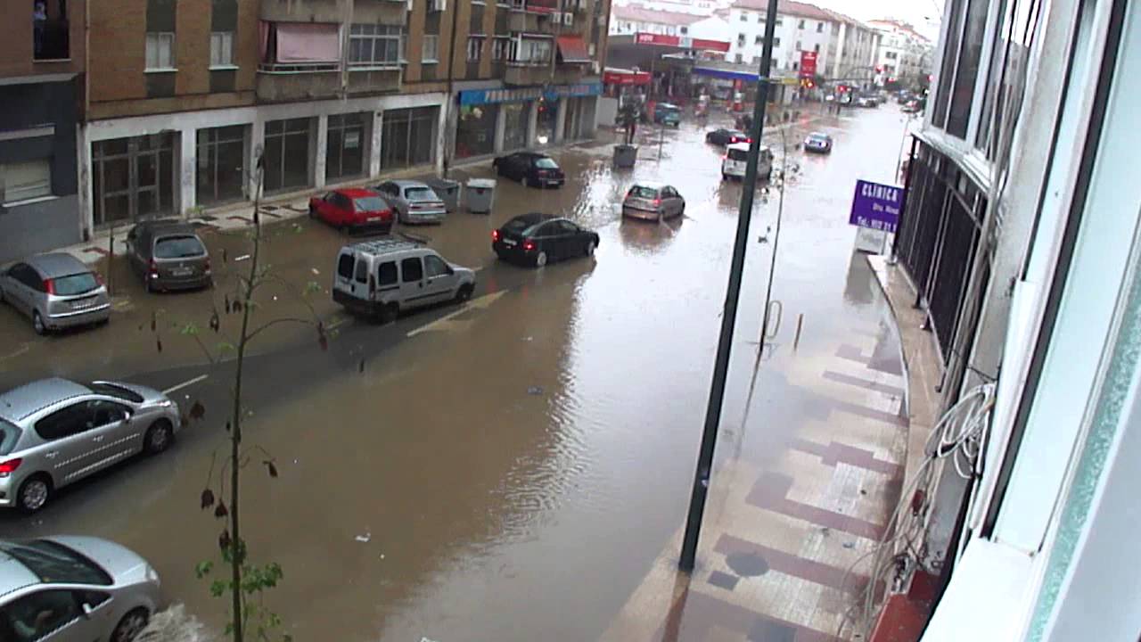 INUNDACIONES  MALAGA 17 NOVIEMBRE  IMPRESIONANTE