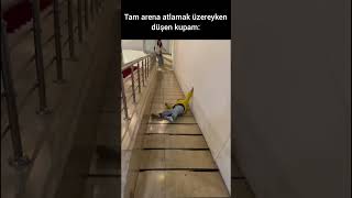 Oyun Özellikle Yapıyor Herhalde Bunu