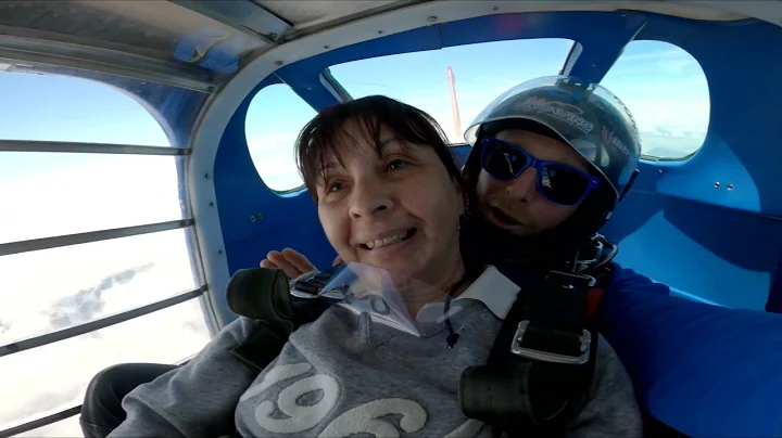 Donna Seipolt | SA Skydiving | Adelaide | Basham B...