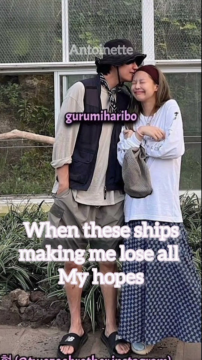 there's rosé giving us hint😌 #blackpink #rosé #taehyung #bts