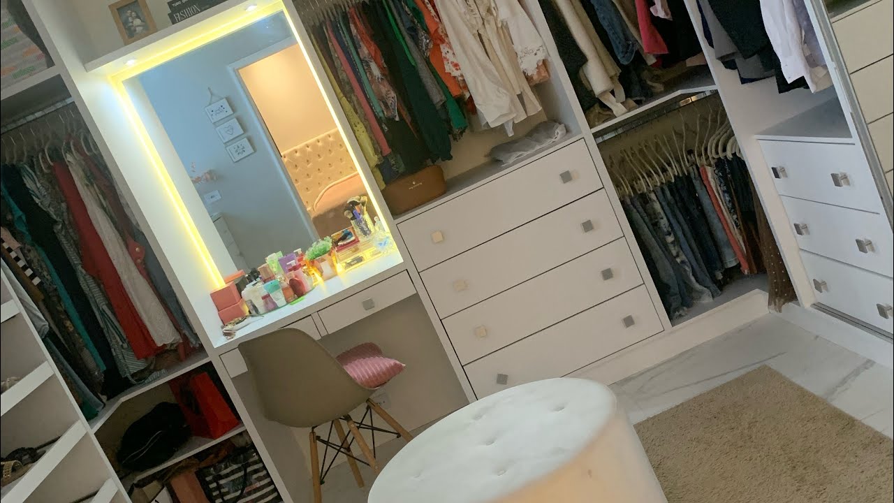 Tour pelo closet 😍👚👗👛👠 - YouTube