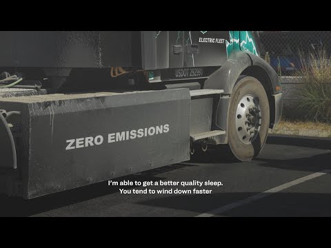 Crucial clean air action: Urge the EPA to affirm clean truck standards!