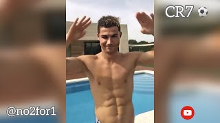 Cristiano Ronaldo in the pool live Resimi