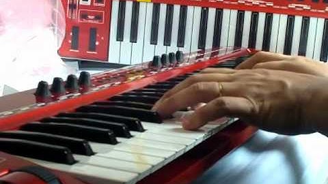 Truepianos Behringer UMX610