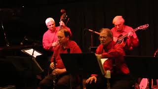 GET RHYTHM IN YOUR FEET - Easy Street Jazz Band