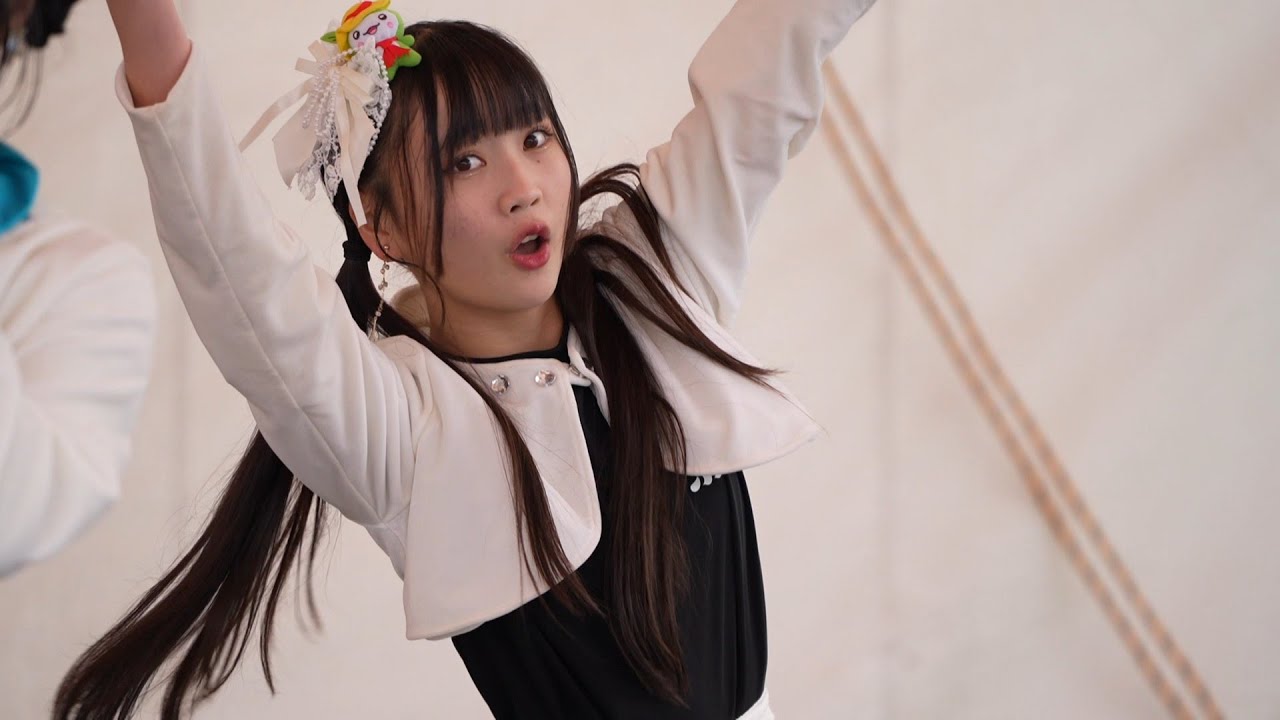 Menkoiガールズ メンバー候補生 美里（高校１年生）「ベジタブルパーティー」第28回JAまつり（二日目）＠JA邑楽館林本所 2025.11.09【群馬県館林市ご当地アイドル】