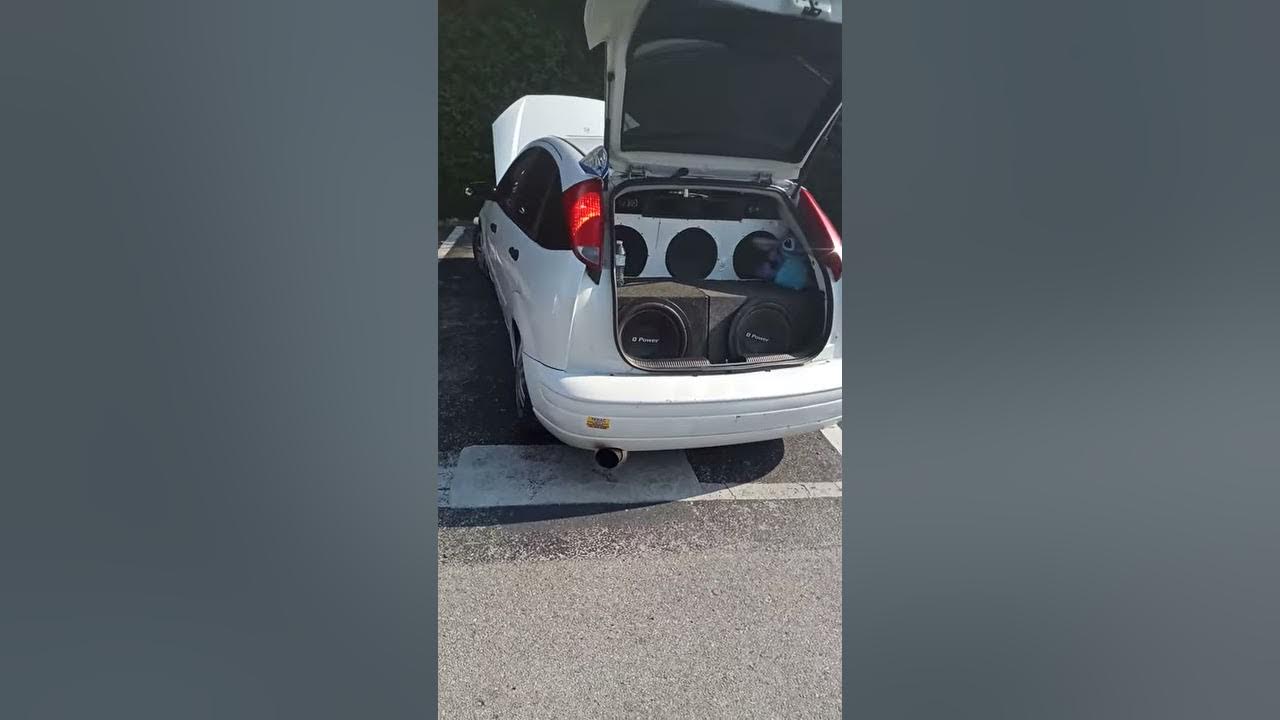 Ricer Ford focus revving engine YouTube