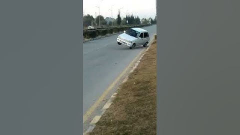 Suzuki mehran live accidental