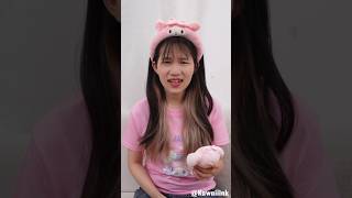 Shock My Melody Takes Off Her Headpiece...