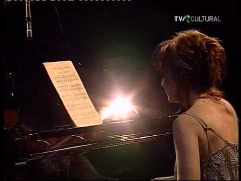 Medeea Marinescu playing Schumann - Bucharest 2010