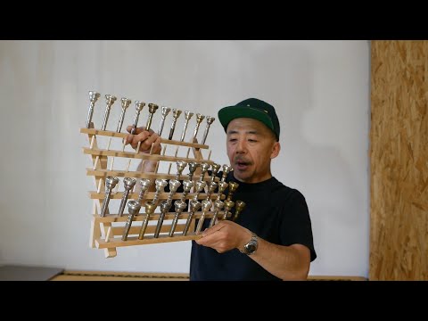 I tried playing 35 Bach mouthpieces. No.2 Mouthpiece on sale. Jazz