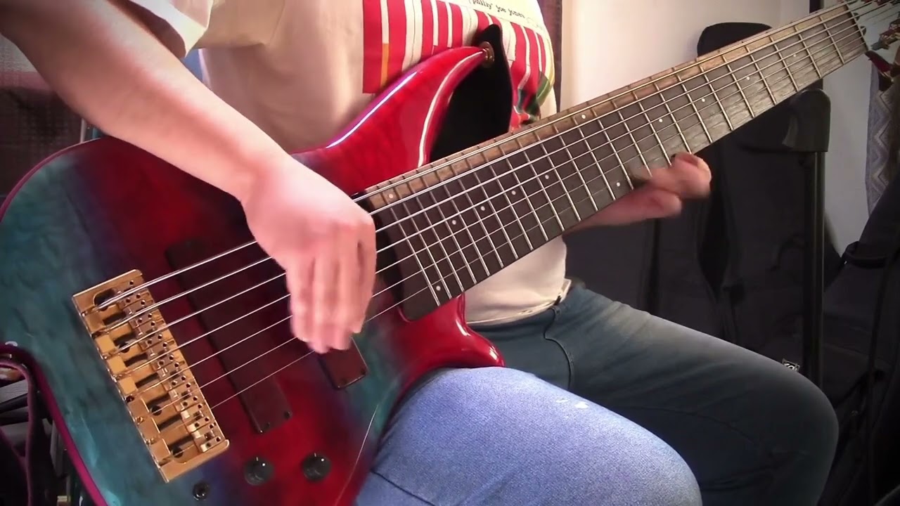 8弦ベースを今一度ゆるゆる弾いてみる 8strings bass - YouTube