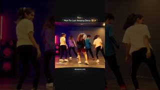 Nashe Si Chadh Gayi || Dance || WhatsApp (Lyrics) Dance Status || #shorts #dance #song