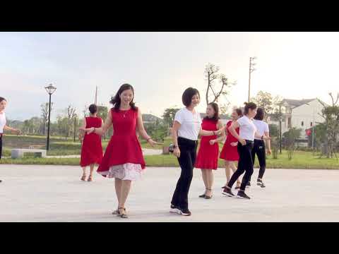 Video Chúc Mừng giáng sinh-Đội nhảy hot Quảng Trường-Nghi... - youtube