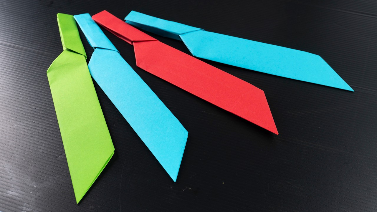 How to make a paper knife. Origami weapons.