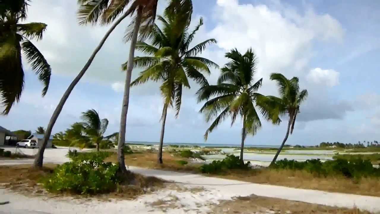 Kiritimati island drive