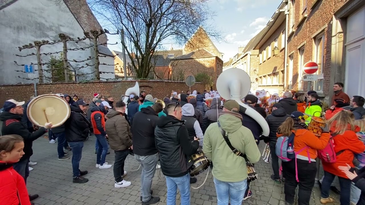 Carnaval nivelles 2023 l’apertintaille