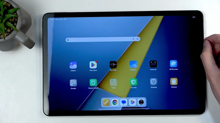 POCO Pad M1 Unboxing & First Look