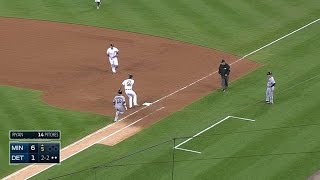 MIN@DET: Miggy makes backhanded stop at first base
