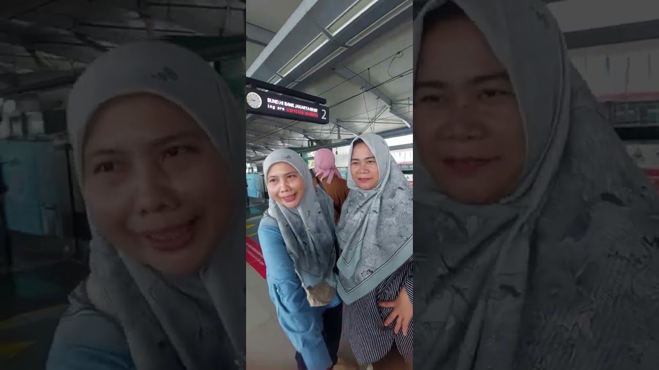 Jalan.jalan naik MRT