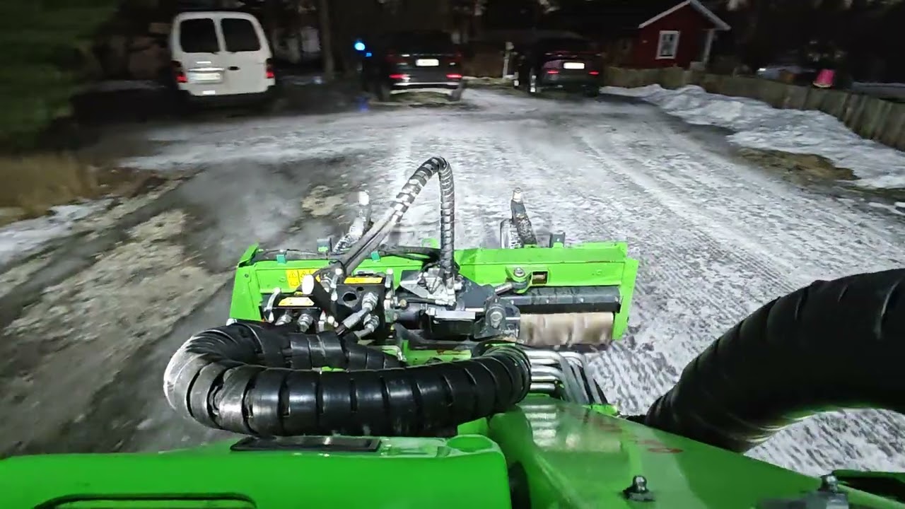 Avant 650i maankunnostajalla vielä yksi piha karheeksi!