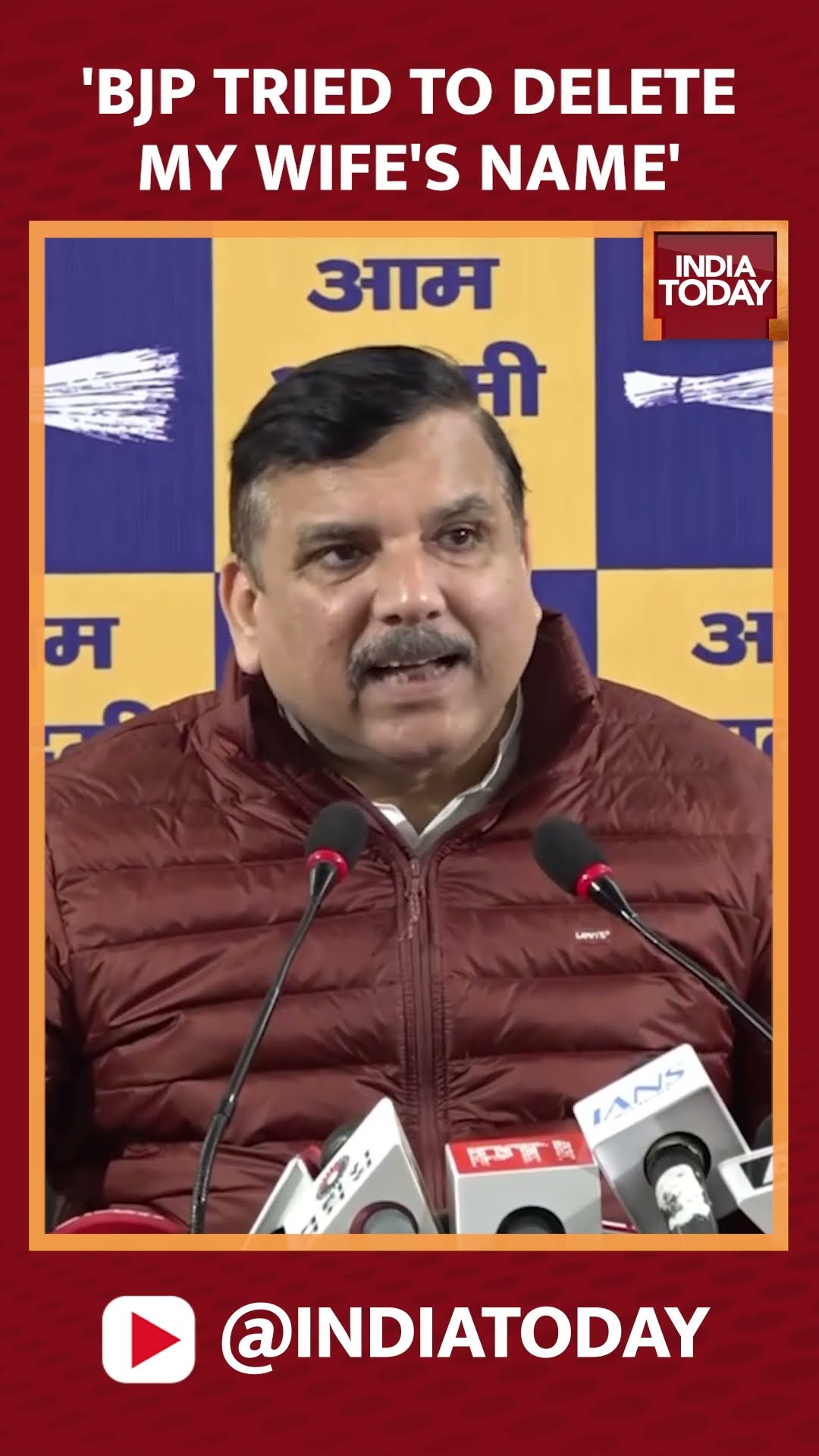 AAP Leader Sanjay Singh Accuses BJP Of Attempting To Delete His Wife's Name From Voter List #shorts