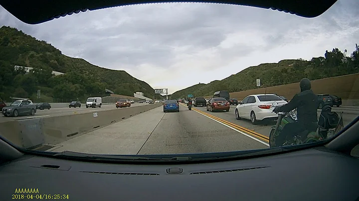 2019 04 04 16:25:25 HOV LANE VIOLATION