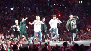 Block B - Very Good @ kcon16la 7/30