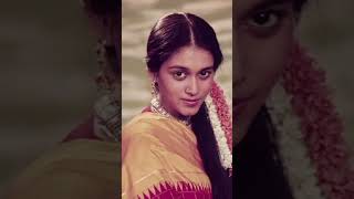 Download Lagu chand ko banakar tere mathe ki bindiya#shorts song#old filmi song #hindi music#love song#shortvideo MP3