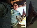 Pourquoi les Soldats Aiment Cette Simple Cuillère en Plastique