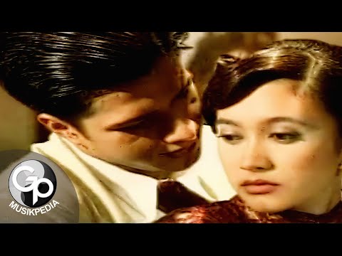 Nafa Urbach - Hatiku Bagai Di Sangkar Emas (Official Music Video)
