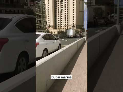 Dubai marina walking #uae #dubai #dubaimarinawalk #dubaimarina #dubailifestyle  #dubaifashion