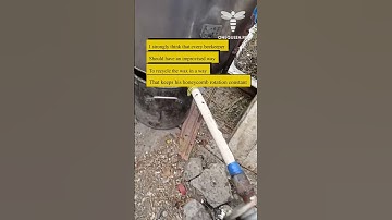 I strongly think that every beekeeper should have an improvised way to recycle the wax in a way that