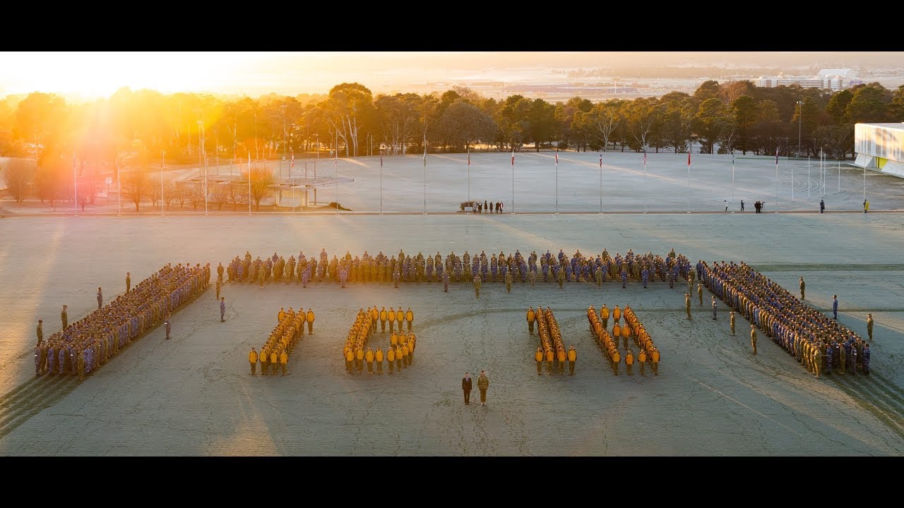 UNSW Canberra presents UNSW Veterans Scholarship at sunrise Fly the ...