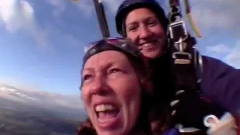 Lea Kelley Skydiving