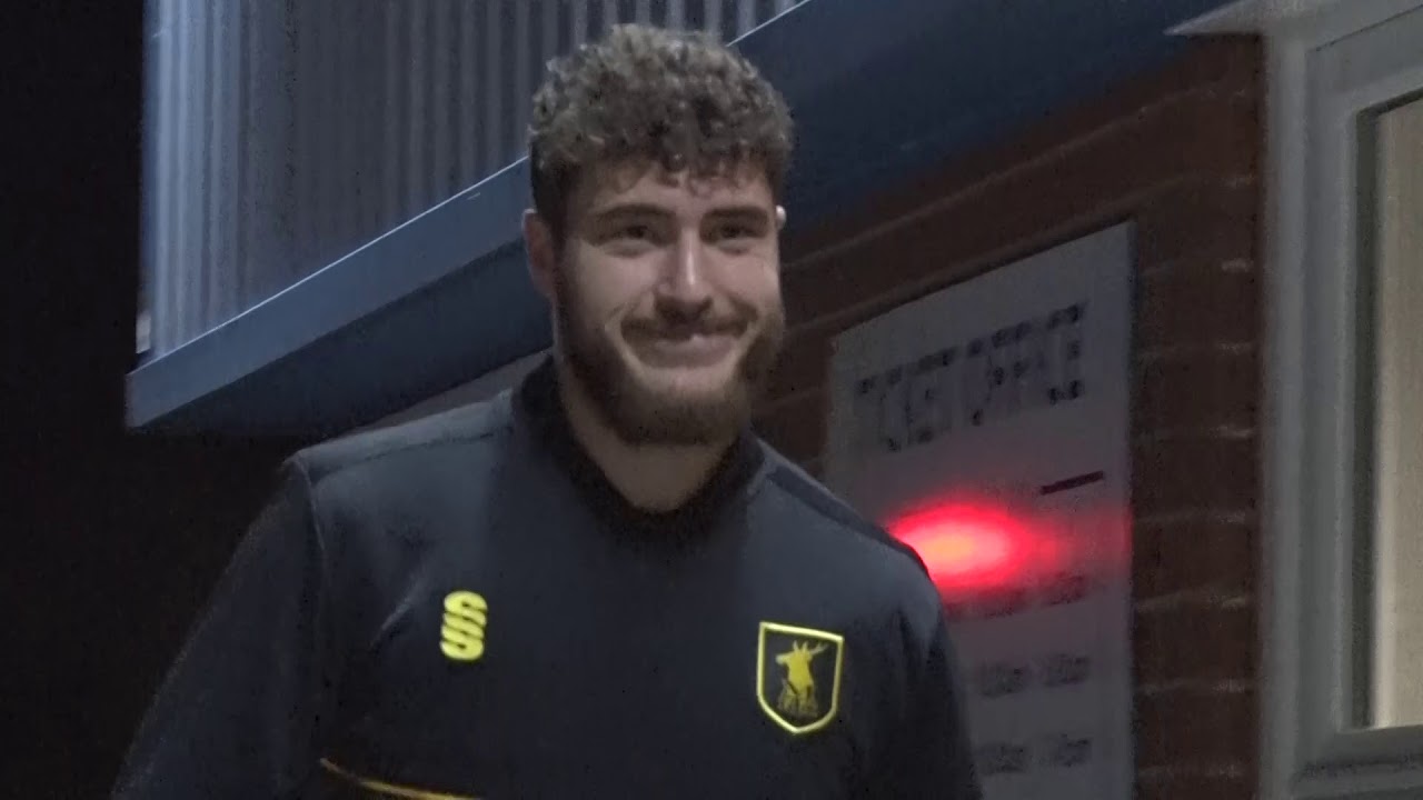 camera iphone 8 plus apk Stags players arrive for Scunthorpe clash