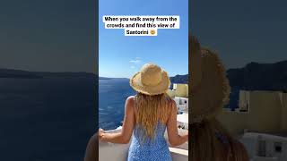 Incredible view of Oia in Santorini 🇬🇷 #shorts #travelshorts #greece #santorini
