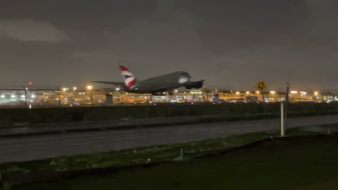 Miami International Airport - British Airways BA208 - MIA-LHR